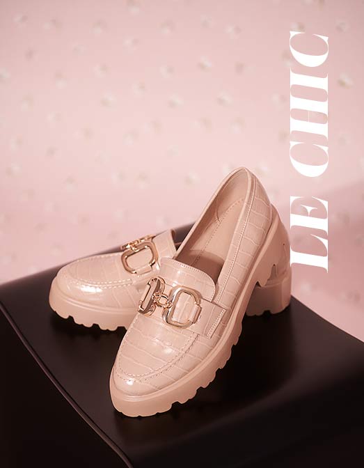Loafersy w beżowym kolorze