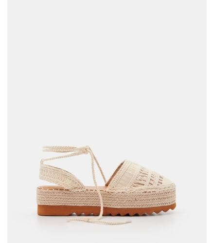 espadrile în nuanță bej