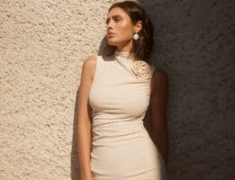 Modele de rochii de ocazie: stiluri și culori pentru nunți de vară