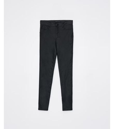 woskowane spodnie skinny