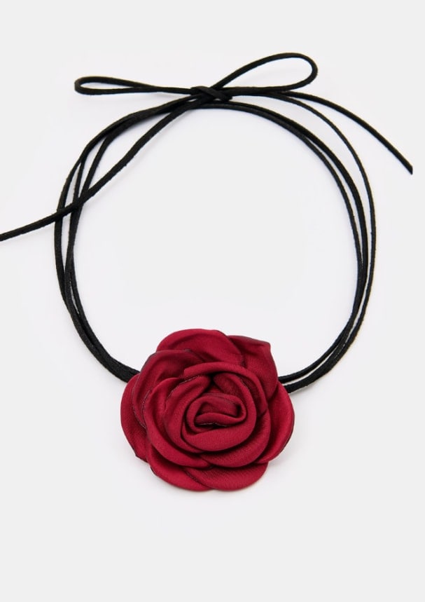 Colier tip choker