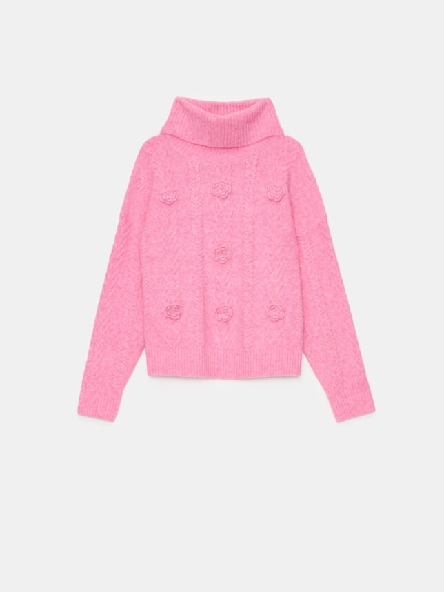 Pulover cu model tricotat deosebit