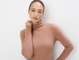 mocha mousse baner