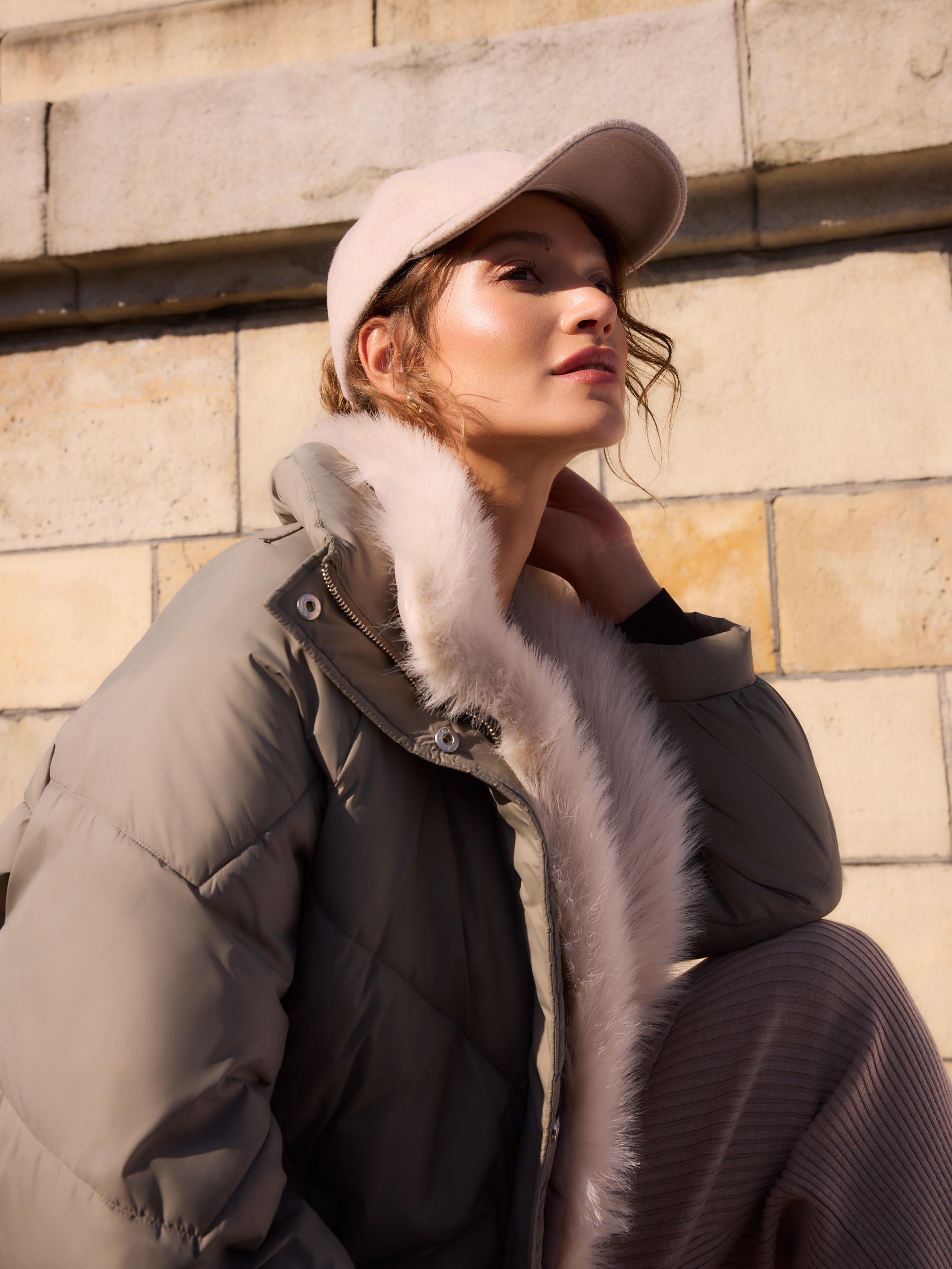 Outfin na chłodniejsze dni od MOHITO