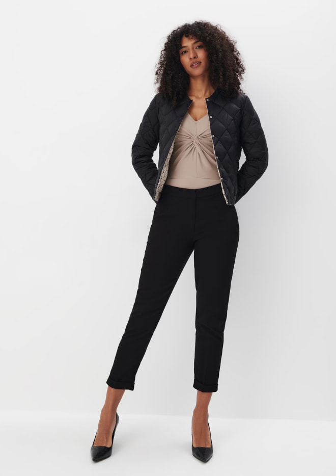 Geacă cu două părți
