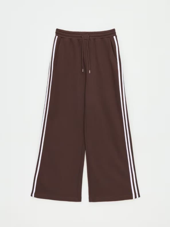 Czekoladowe spodnie dresowe
