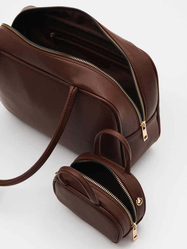 Index: 921GD-89X
închidere cu fermoar
breloc decorativ