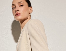 Old money style pe care trebuie să-l cunoști! Vezi ţinutele inspirate din aceasta tendinţă