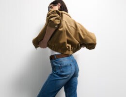 baner główny mom jeans