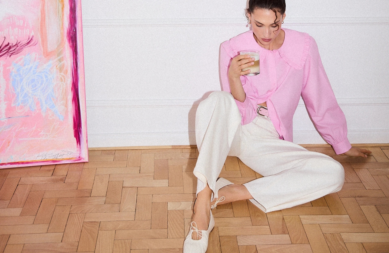 Trendy wiosna-lato 2026 - propozycje od MOHITO - koronki, biele, denim, balerinki, pastele, niebieski