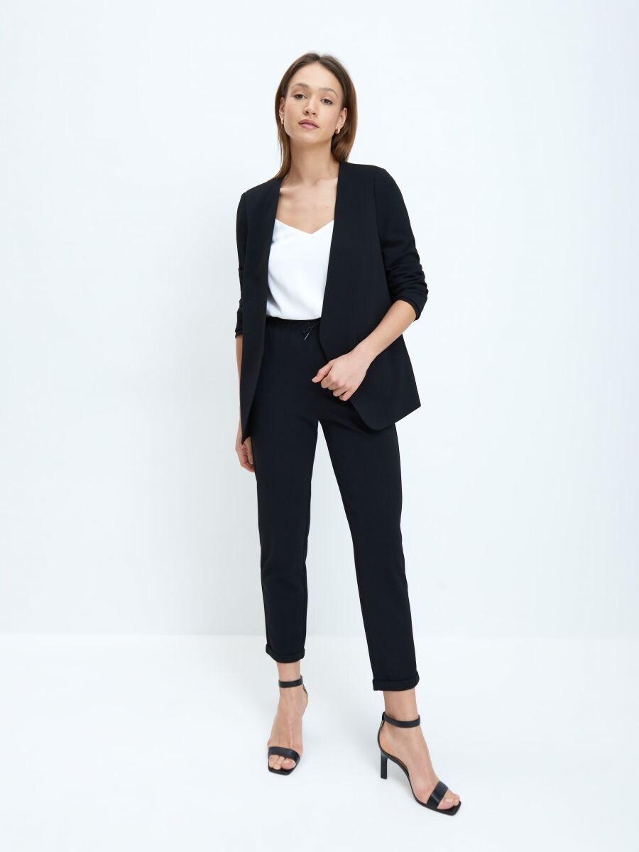 black plain blazer