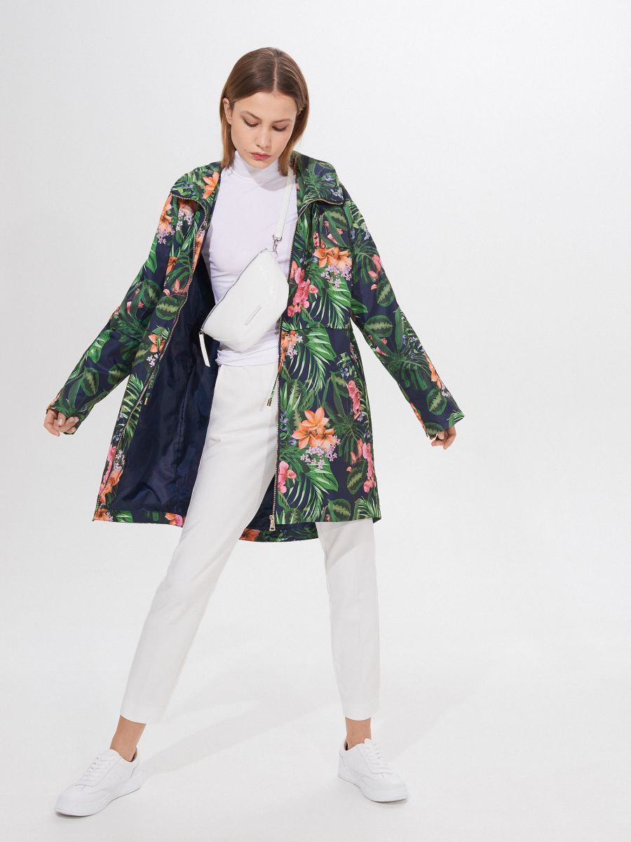 patterned overcoat