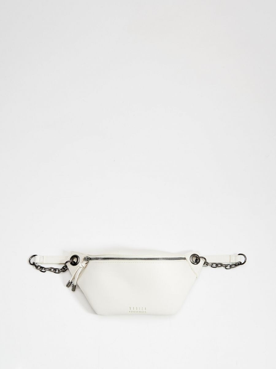 bum bag with chain